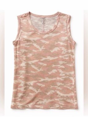Super soft and stylish Banana Republic Malibu Tee sleeveless top in a flattering